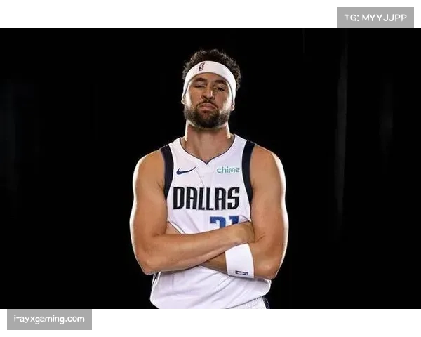 独行侠替补阵容发力,本场贡献64分助球队稳固胜局